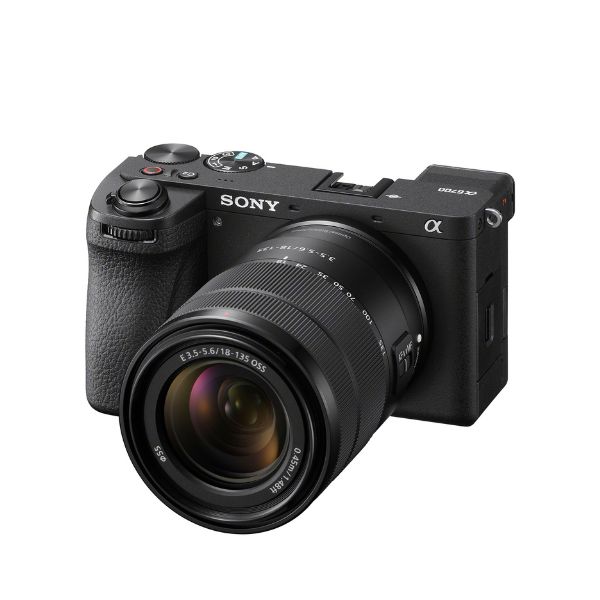 Alpha 6700 + Kit 18-135mm