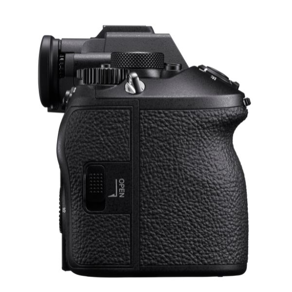 Alpha 9 III